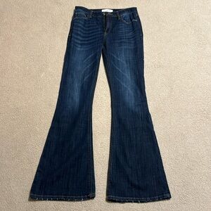 KanCan Flare Jeans!